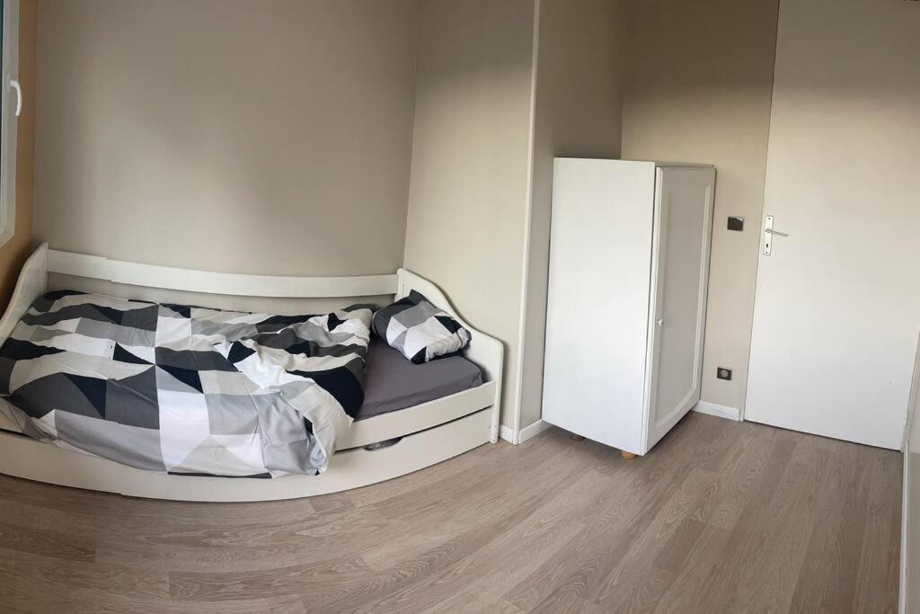 Maison A 2 Pas Du Centre Ville Péronne Kültér fotó
