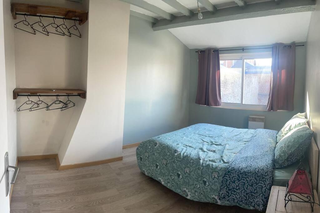 Maison A 2 Pas Du Centre Ville Péronne Kültér fotó